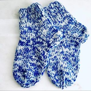 🆕 🧶 Artisan-made woolen socks